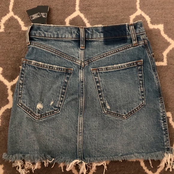 Abercrombie Ultra High Rise Skirt - Picture 2 of 2